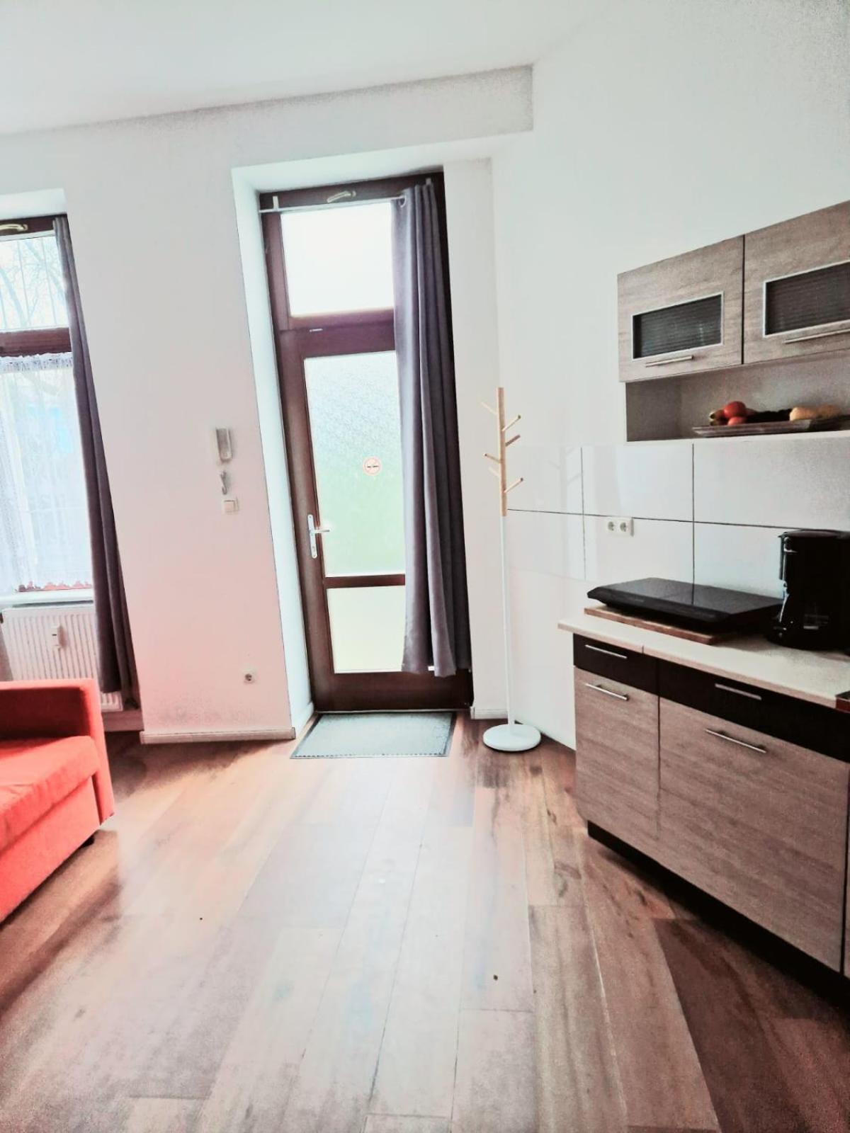 City Studio For 4, Near Sonnenallee Appartement Berlin